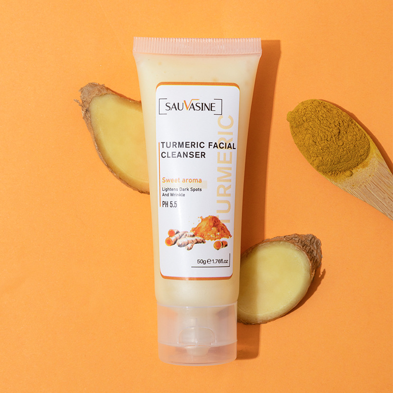 Turmeric Cleanser Moisturizes Refreshes And Non Greasy Skin