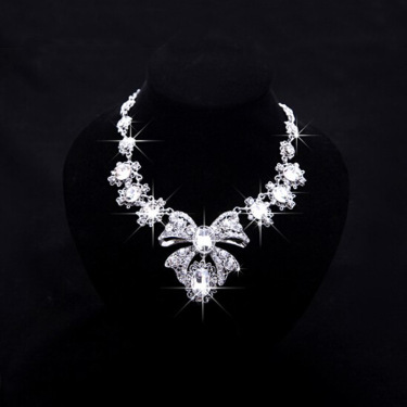 2021 new Bride Wedding Tiara hair Rhinestone Necklace Earrings set three sets of special offer—1