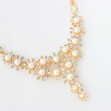 S148 Europe and America, big fashion temperament, luxury flower shape, imitation pearls, short necklace, Bridal Necklace Set—3