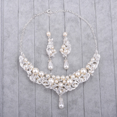 The new trade suits Europe pearl necklace jewelry pendant bride alloy big high-end wedding accessories—1
