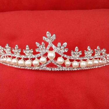 Europe and the United States foreign trade bride, jewelry, wedding, diamond, alloy crown, headdress, green flowers, Wedding Necklace three sets of batches—1