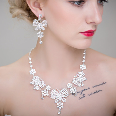 2021 Korean wedding bride headdress flower hair accessories Crown Necklace Earrings three piece Wedding Jewelry—4