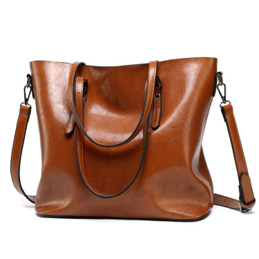 2021 new European fashion bags handbag shoulder bag tote bag winter oil—3