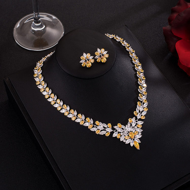 Bridal zircon suite evening dress, wedding dress, necklace, earring set gift, popular flower jewelry, platinum plated—1