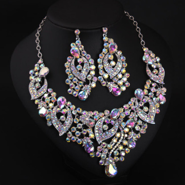 Europe and the United States big luxury COLOR CRYSTAL JEWEL short clavicle Necklace Earrings Set exaggerated bride dress ornaments—2
