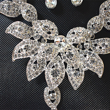 Manufacturers selling European style alloy diamond necklace earrings set bride jewelry spot—1