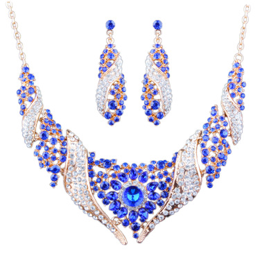 Aliexpress selling Europe and exaggerated color alloy diamond necklace earrings set  bride—4