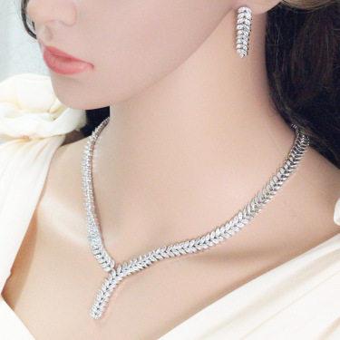 European luxury jewelry bride green copper plating hypoallergenic AAA Zircon Earrings Necklace Set—4