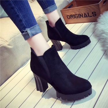 2021 autumn and winter new lady Martin boots waterproof platform rough heel suede short tube European and American Wind boots—2
