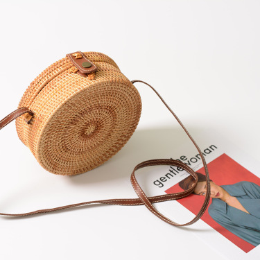 2021 INS CHIC Handmade Crossbody bags Bohemian Straw Bags for Women Little Circle Beach Handbags Summer Vintage Rattan Bag—2
