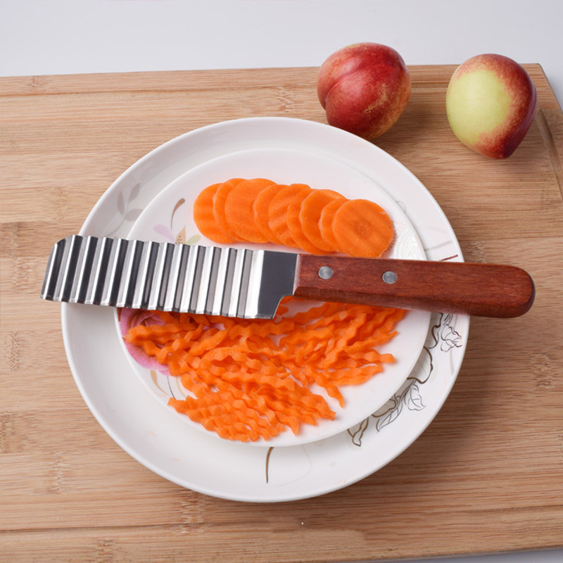 Wavy Vegetable Knife