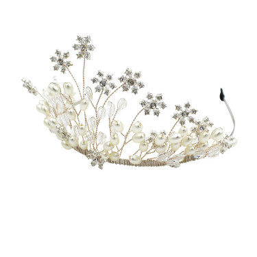 Beautiful Snowflake Flower Bridal Crown—1