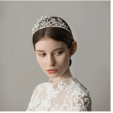 Beautiful Snowflake Flower Bridal Crown—2