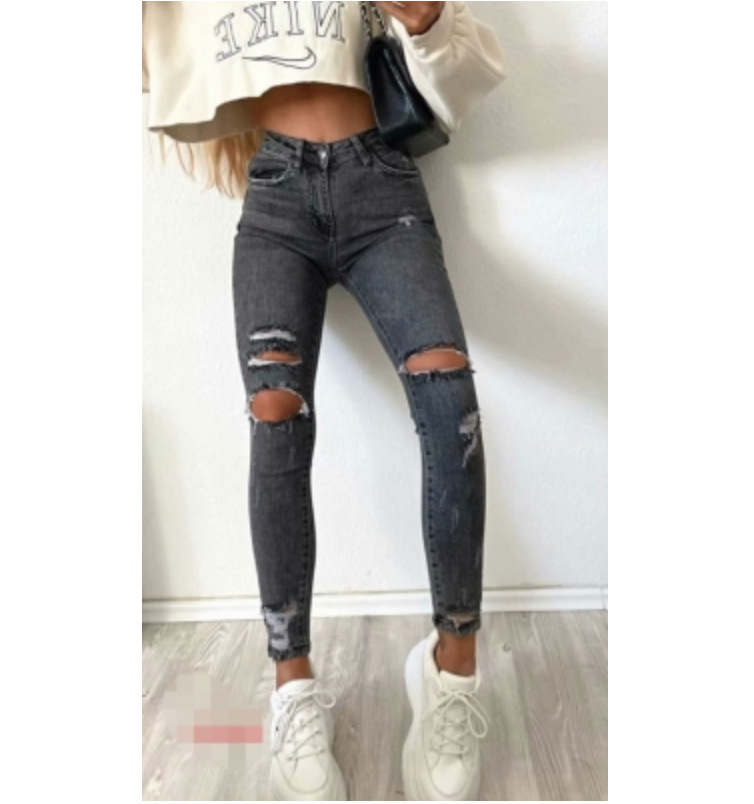 Ladies Ripped Stretch Jeans With Small Feet Ripped Jeans Women