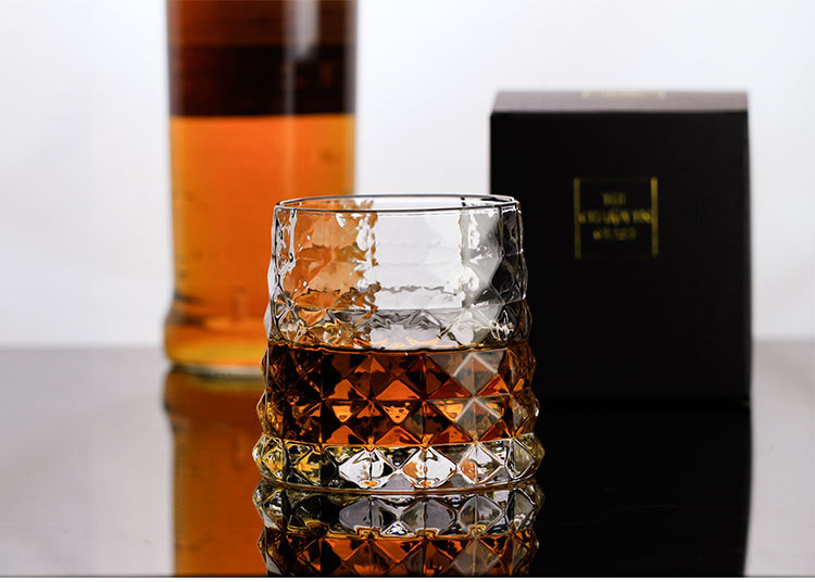 Luxury Whiskey Glass_5