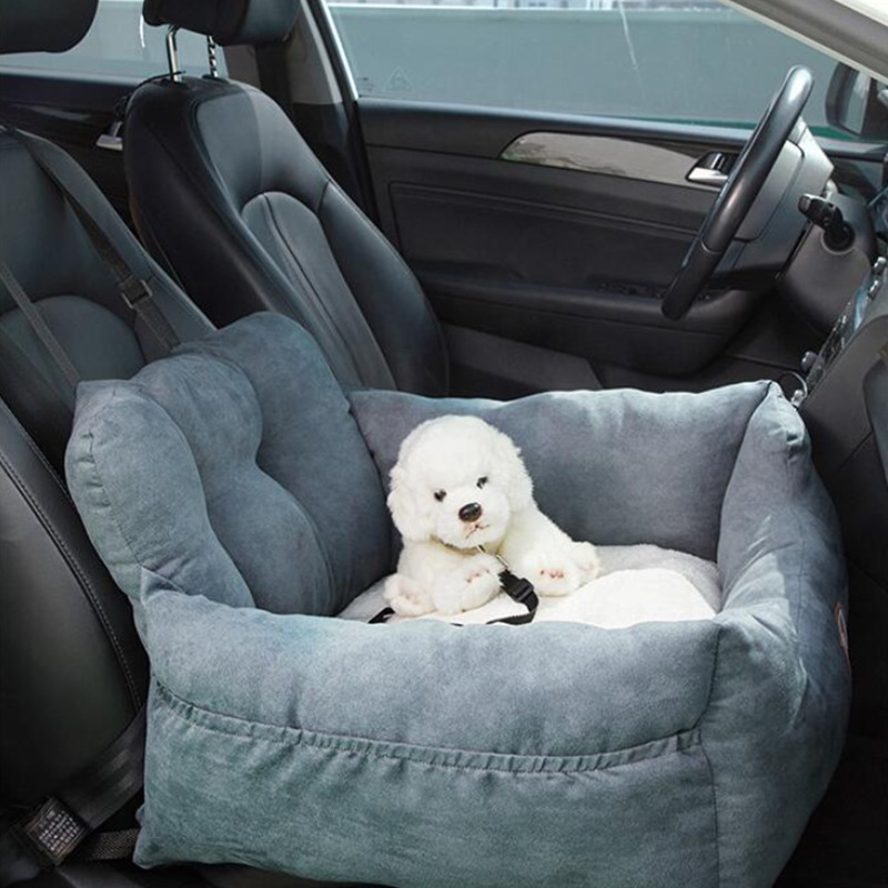 Make sure your pup is buckled-up in style with the Dog Love Seat Belt! Your furry sidekick can enjoy a long drive in luxurious comfort with this chic couch bed – keep them safe and secure without compromising on sass!