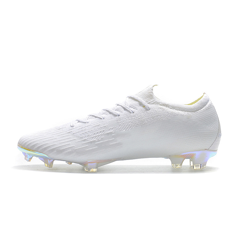 Football Shoes Electroplated Bottom Flying Line FG Nail Training Shoes