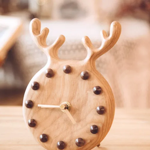 style: B, Size: M - Nordic Solid Wood Simple Wall Clock Pendulum