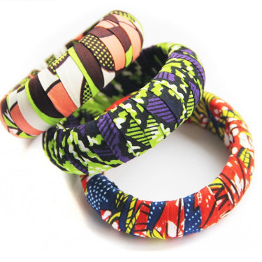 Hot Selling African Ethnic Print Retro Exaggerated Bracelet—1