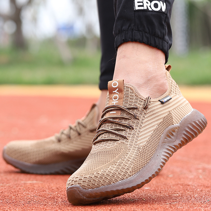 Breathable Knitted Flying Safety Sneaker for Men