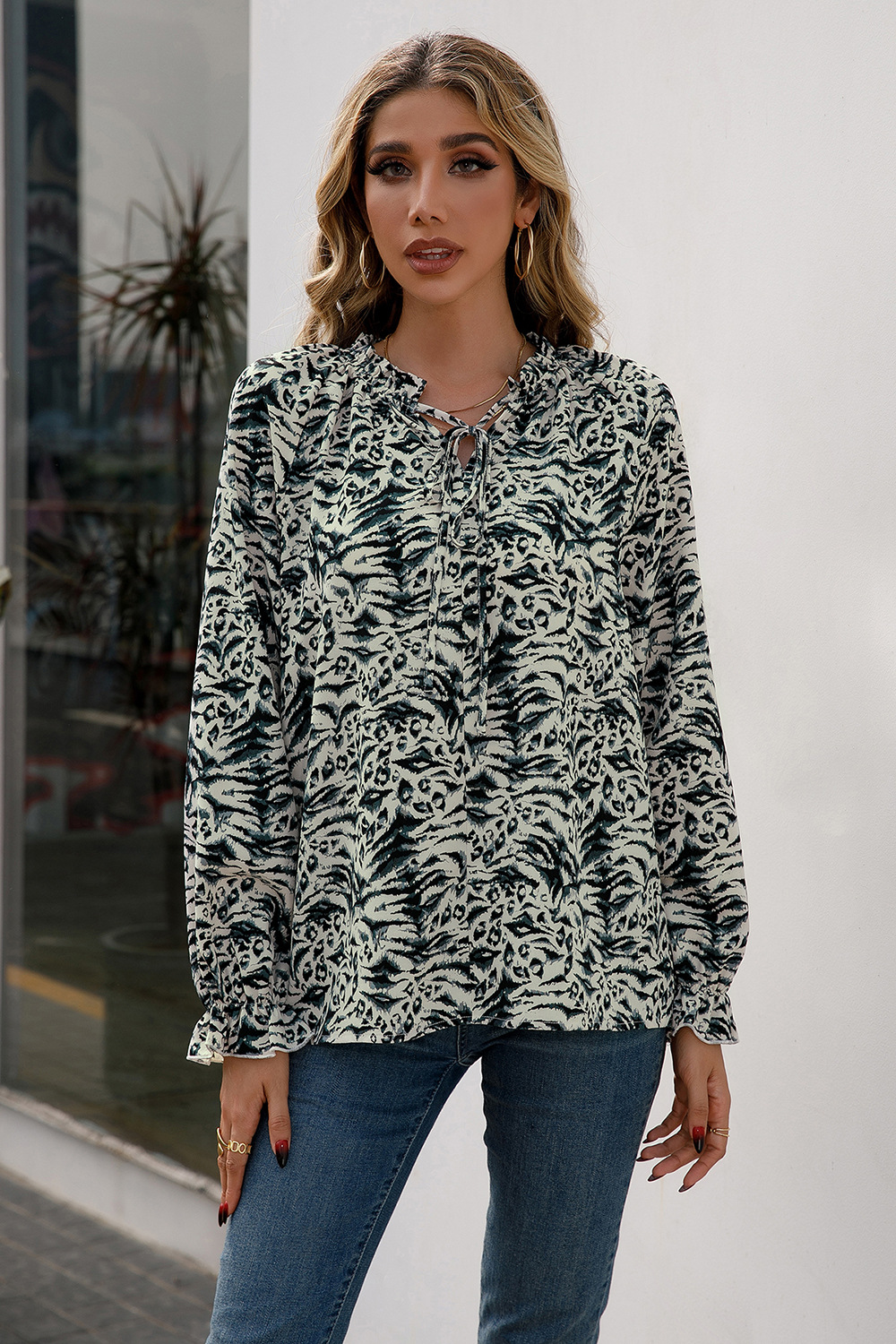 Women's Casual Loose Small Floral Fungus Collar Shirt Top shopper-ever.myshopify.com