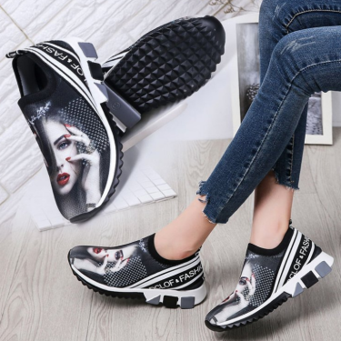 Super trendy and comfortable women's sneakers—4