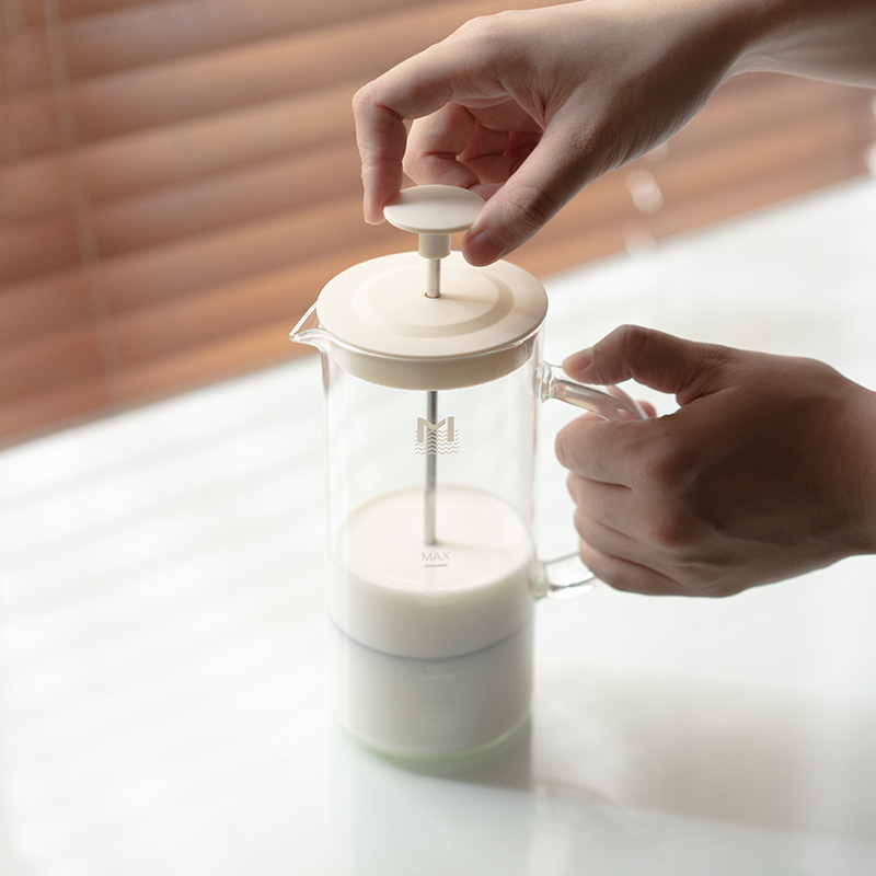 Hand-made Milk Foam Machine (Milk device)