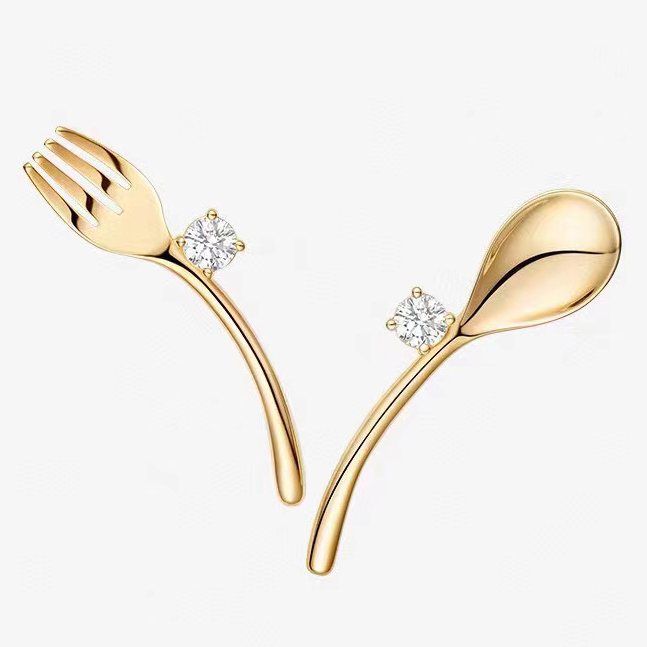 Golden cutlery and diamond earrings CJdropshipping