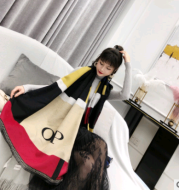 Female air conditioner shawl Europe and the United States new atmosphere color matching square lattice pull scarf warm shawl
