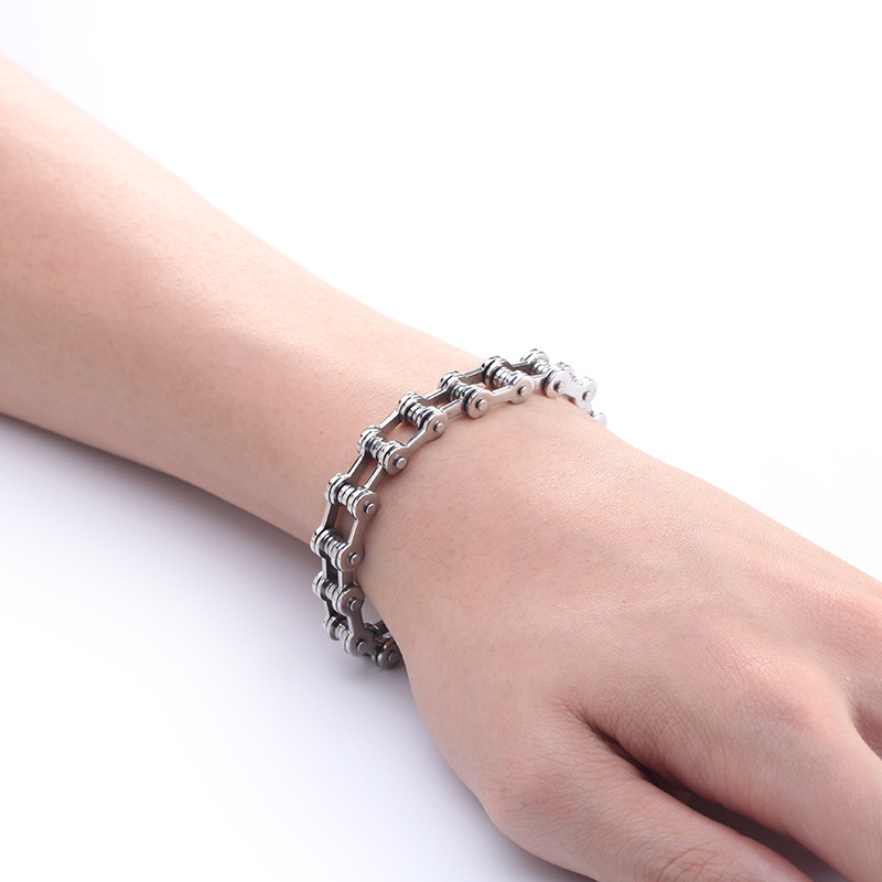 25ff2e82 dc5f 4f4d 90cf 0db13ed09f3a - FStainless steel bracelet Titanium steel bracelet