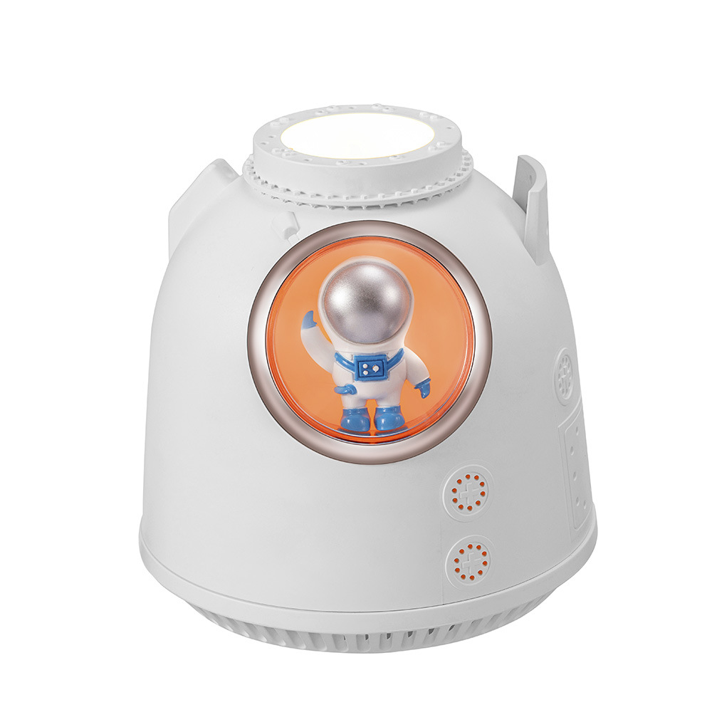 Creative Mini Hydrating Aroma Diffuser Foggy Spaceman Humidifier Car/Home/Office