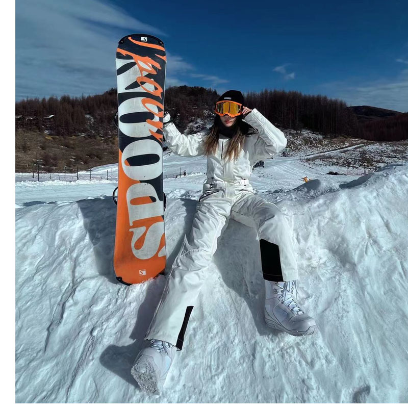 All-In-One Ski Suit -For Winter Sports Enthusiasts