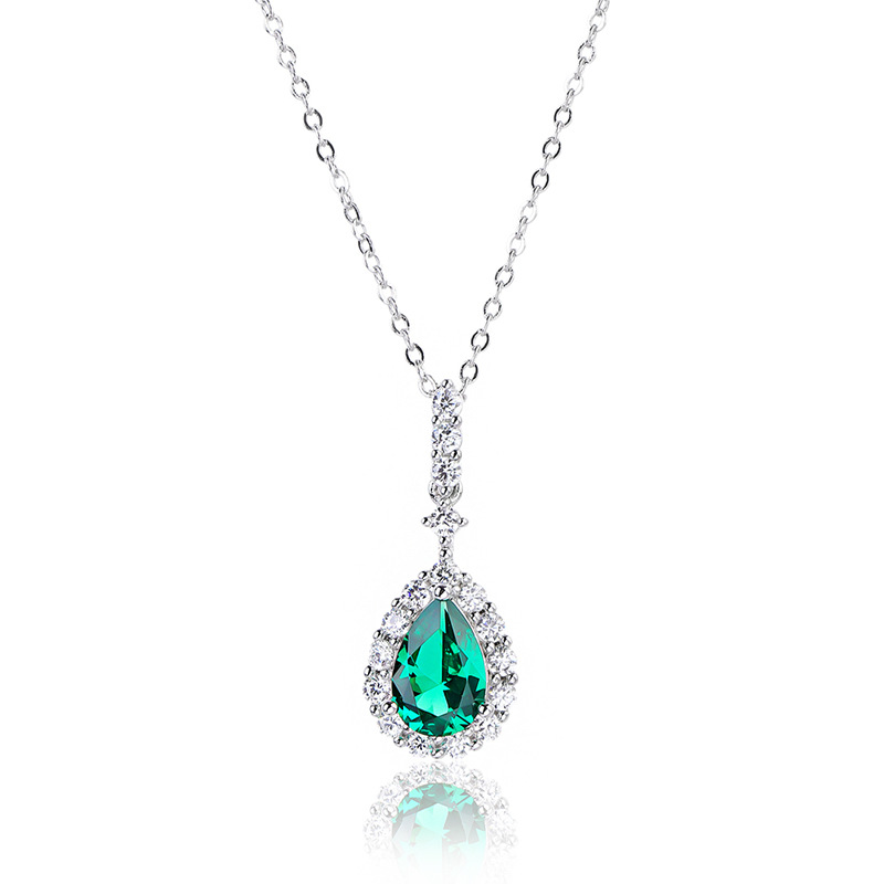 925 silver necklace with green treasure gem