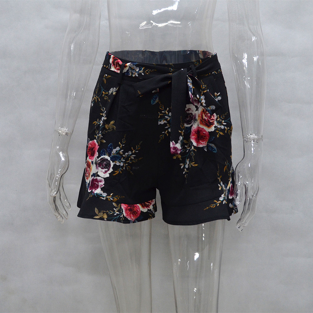 42c6ec1f 95da 46ef a77c 5c00f1012790 - Summer Floral Shorts