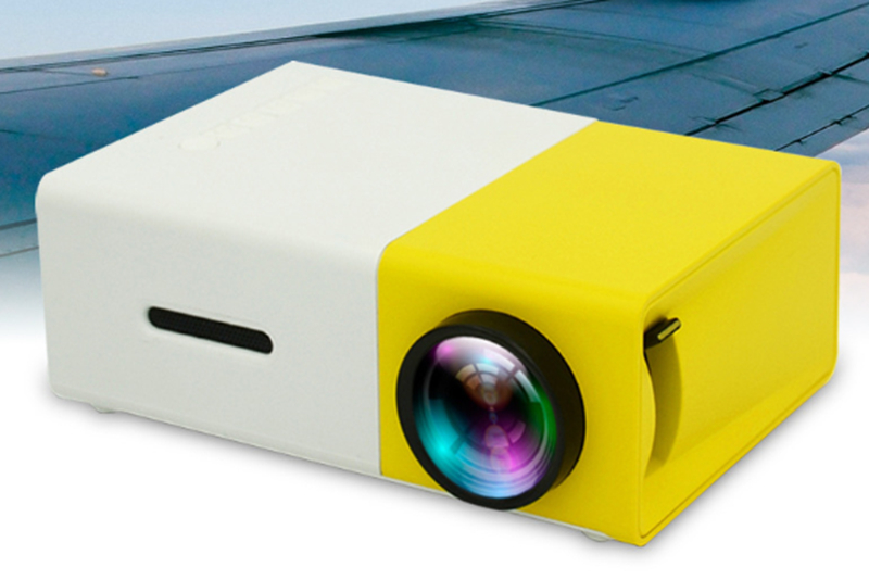 LED MINI HIGH DEFINITION PROJECTOR