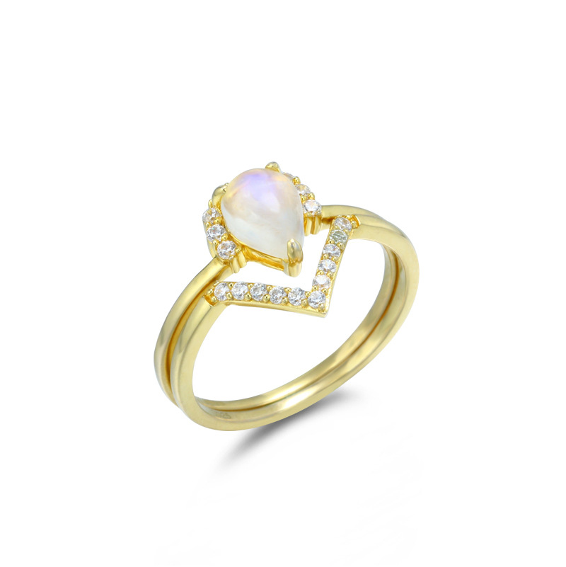 Grazia Jewelry Lunar Moonstone Ring