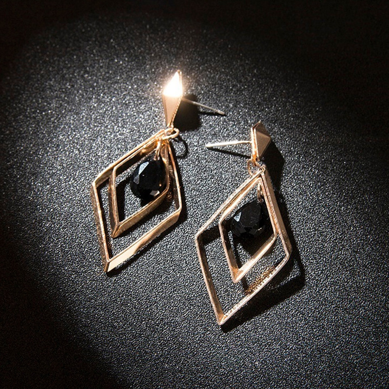 Geometric Rhombus Black Crystal Stud Earrings CJdropshipping