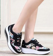 Women Shoes Fashion Sneakers Women Basket Femme Comfortable Wedges Sneakers chaussure femme Vulcanize Shoes