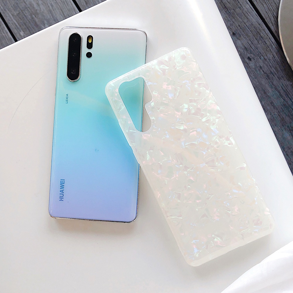 <ul> <li><strong>Durable TPU Material</strong>: Flexible and protective.</li> <li><strong>Fits Multiple Huawei Models</strong>: Compatible with P20, P30, MATE20, and NOVA series.</li> <li><strong>Available in Colors</strong>: Choose from pink, white, and more.</li> <li><strong>Back Cover Design</strong>: Full back protection against damage.</li> <li><strong>Stylish and Functional</strong>: Enhances phone’s look and durability.</li> </ul>