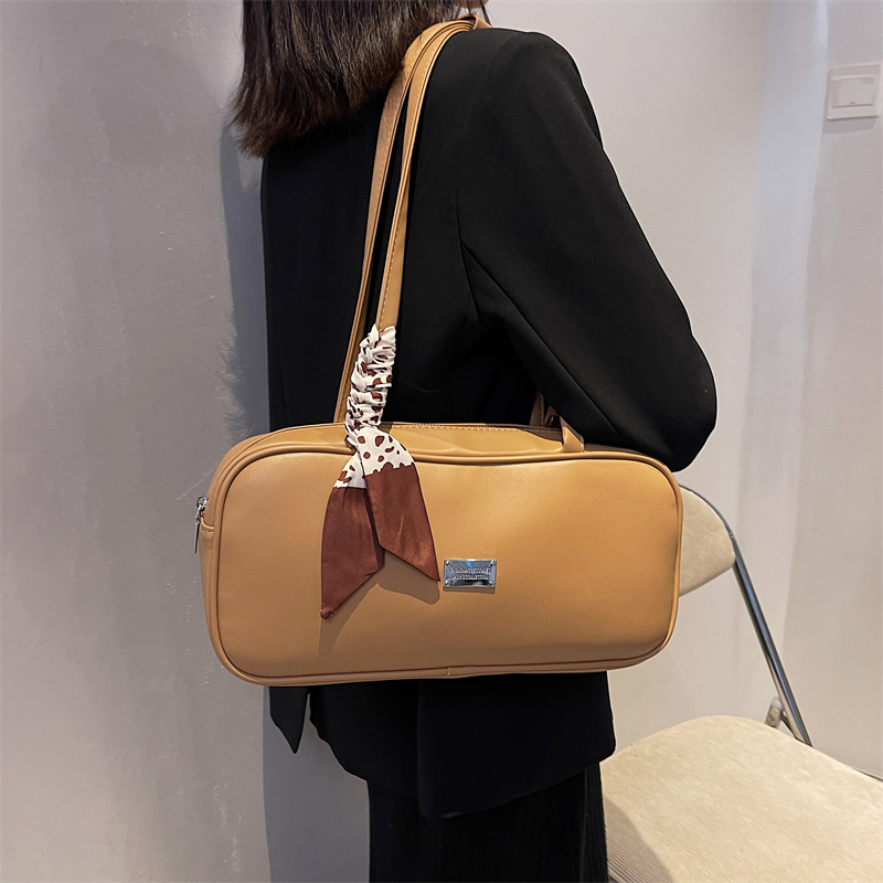 Fashion Silk Scarf Leather Shoulder Bag