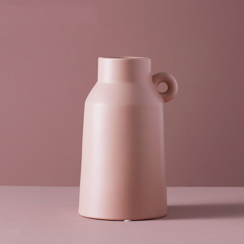 Modern minimalist living room wine cabinet dry flower vase soft decoration