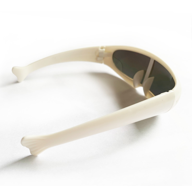 Waterproof Windproof Adjustable Dog Sunscreen UV Goggles