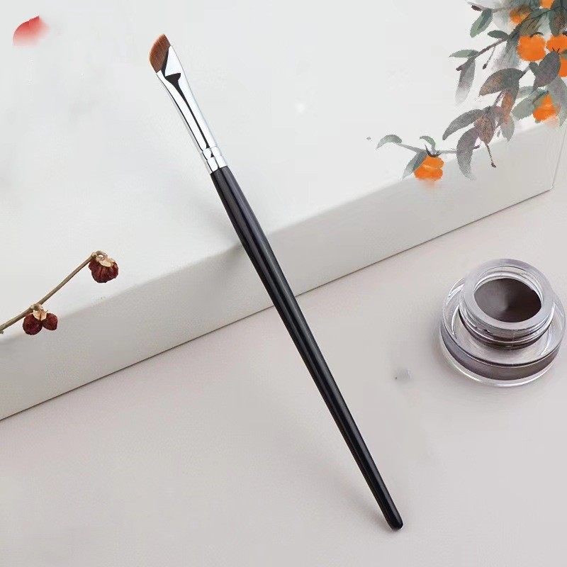 Sickle Edge Eyeliner Oblique Head Trimming Shadow Makeup Brush ...