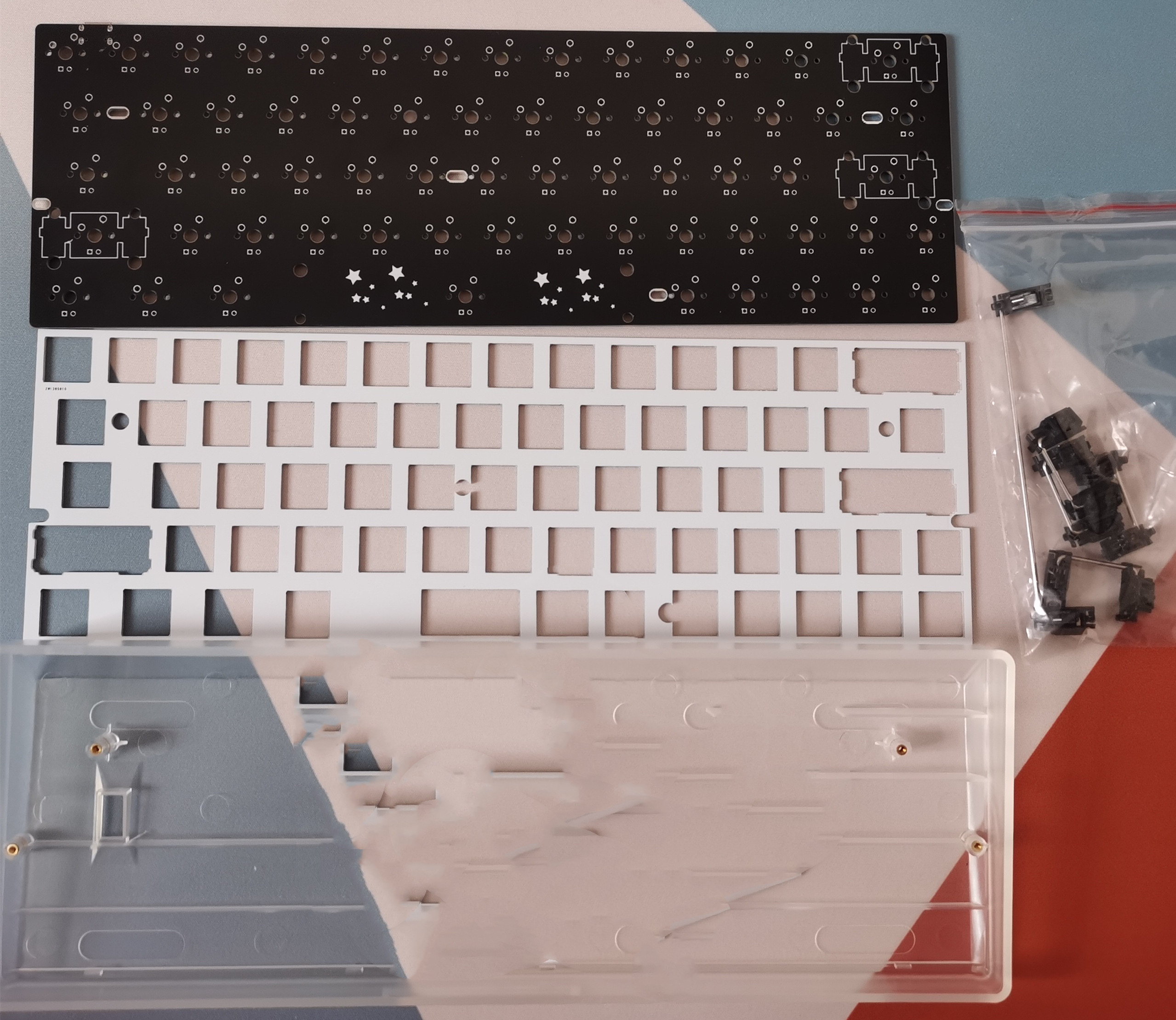 Customized Mechanical Keyboard Kit Left 64 Glass Fiber Positioning