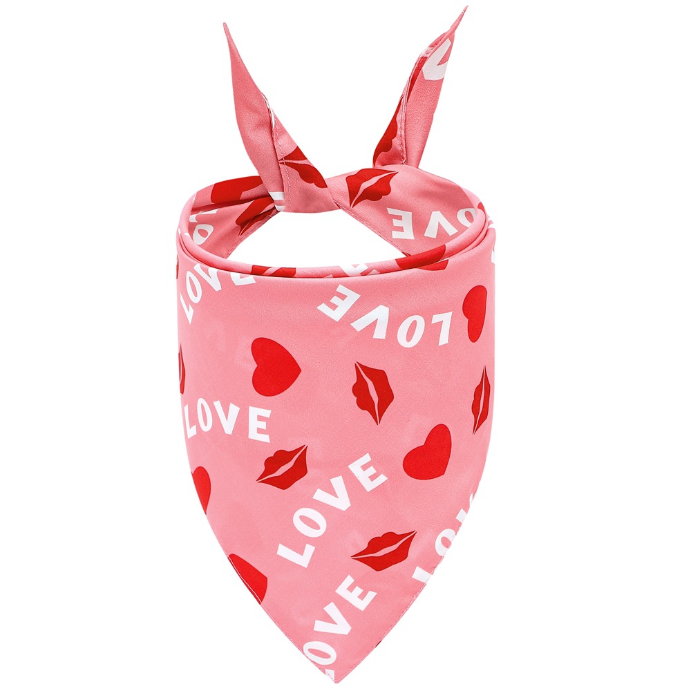 9b65db43 9d05 4d85 828e c9a7270dbf04 - Valentine's Day Pet Scarf Dog Saliva Towel