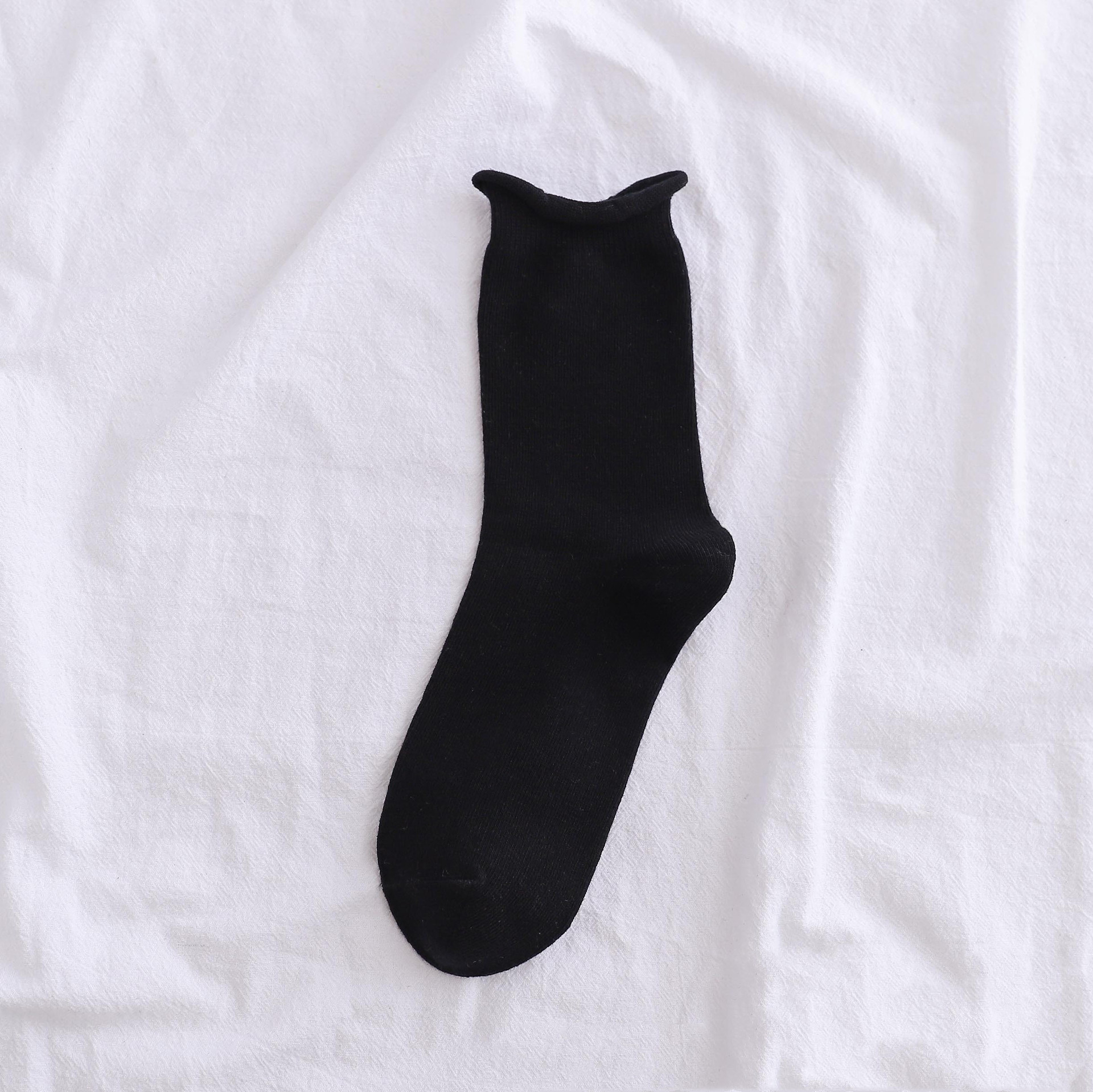 b85d54fb 1501 4620 b958 e56b938c0894 - Comfy women's cotton socks
