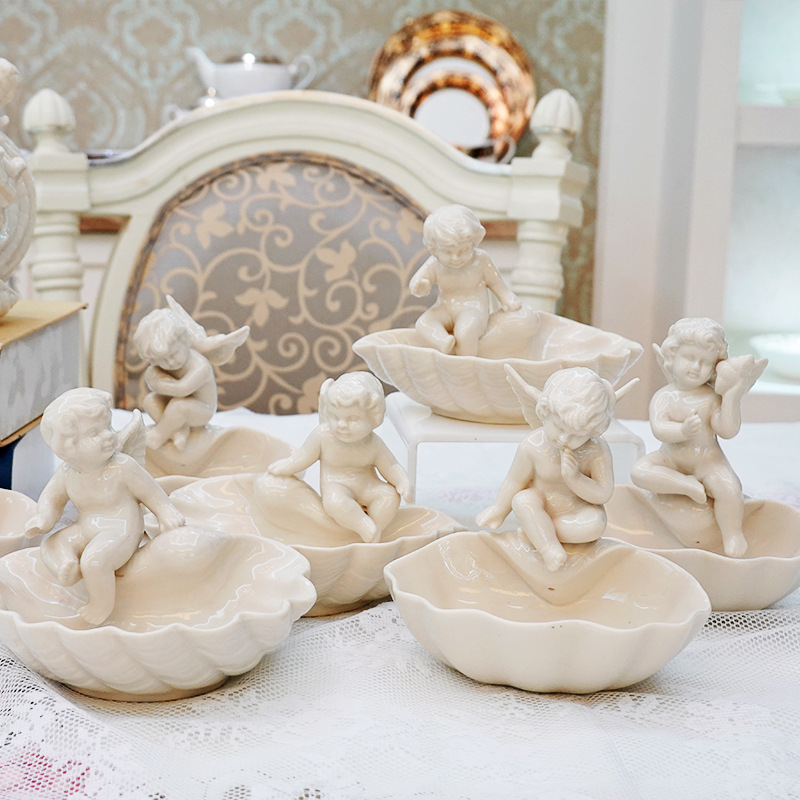 statues en porcelaine porte savon