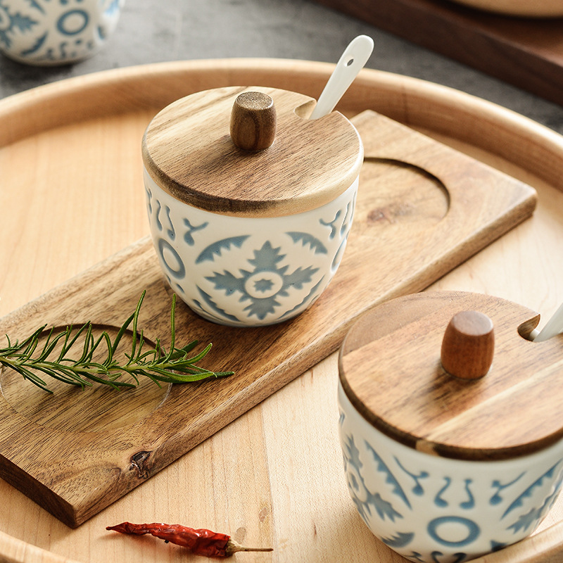 Japanese style ceramic seasoning jar underglaze color seasoning bottle set  home kitchen with tray salt shaker seasoning bottle - Shop XIE PORCELAIN  Food Storage - Pinkoi