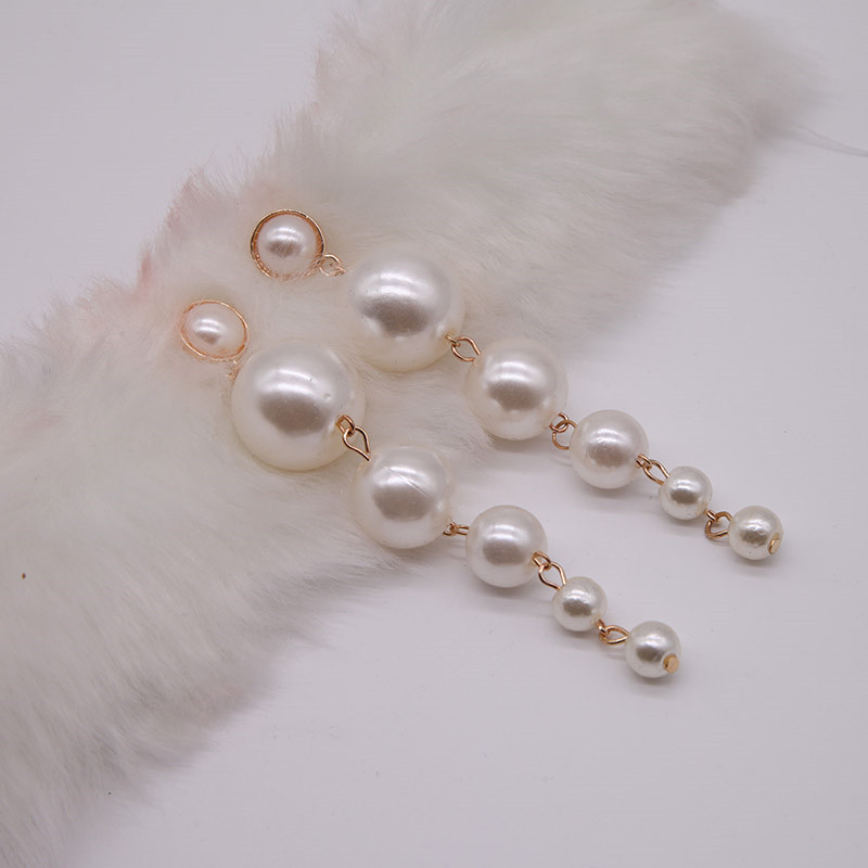 New Fashion Personality Simple Elegant Pearl Long Earring Style Large Imitation