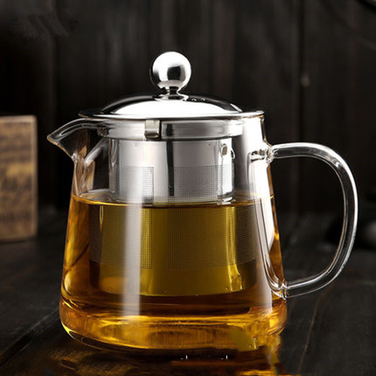 Newcastle tea pitcher with stainless steel infuser